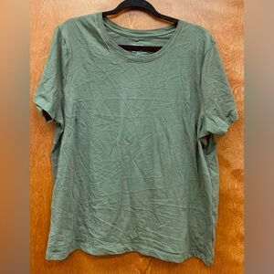 5 for $20 Time and Tru basic t-shirt olive size XL